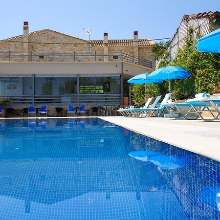 Angelo Del'Arte Estate Hotel Kanali  Bagian luar foto