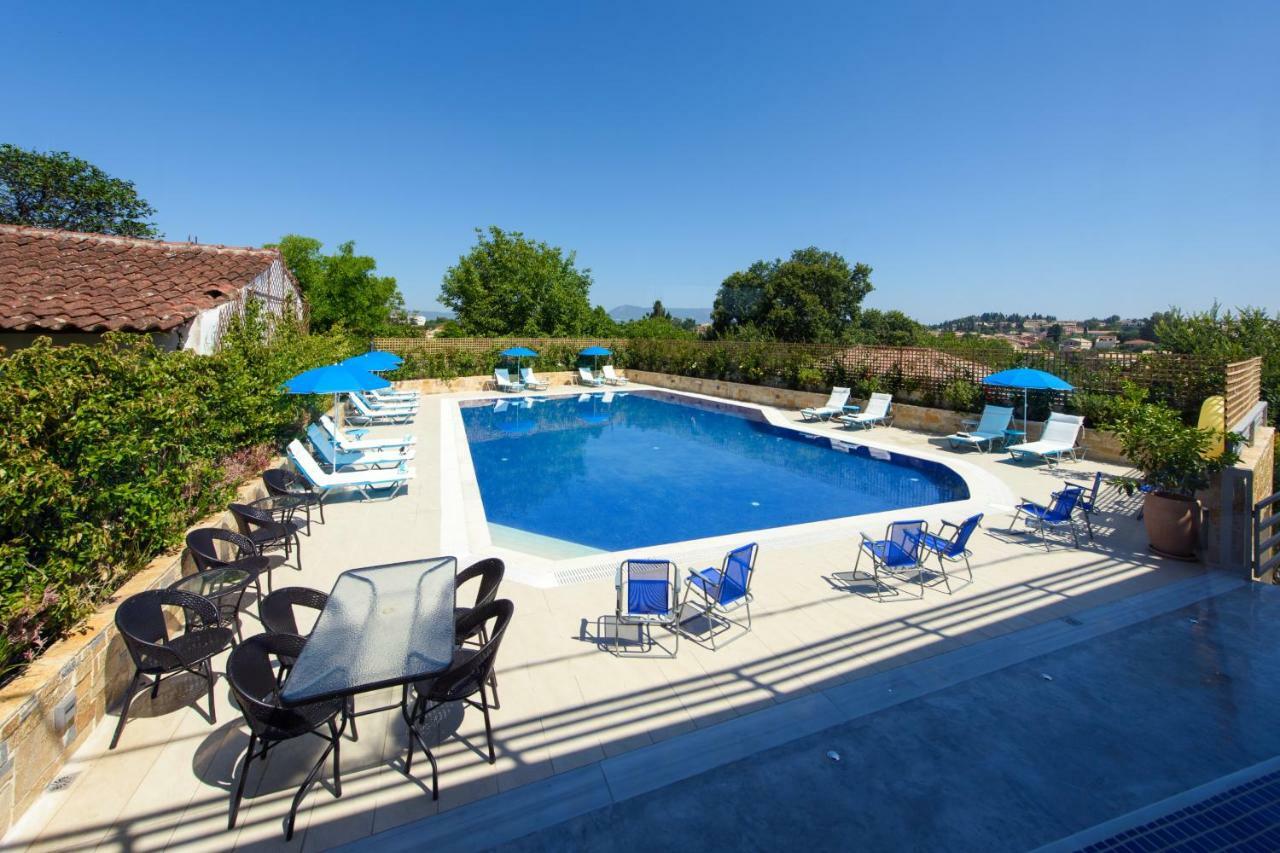 Angelo Del'Arte Estate Hotel Kanali  Bagian luar foto