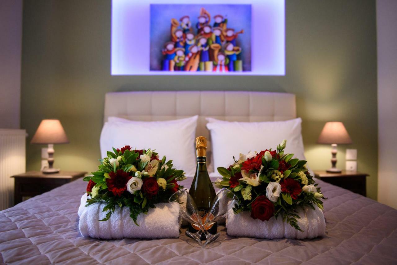 Angelo Del'Arte Estate Hotel Kanali  Bagian luar foto