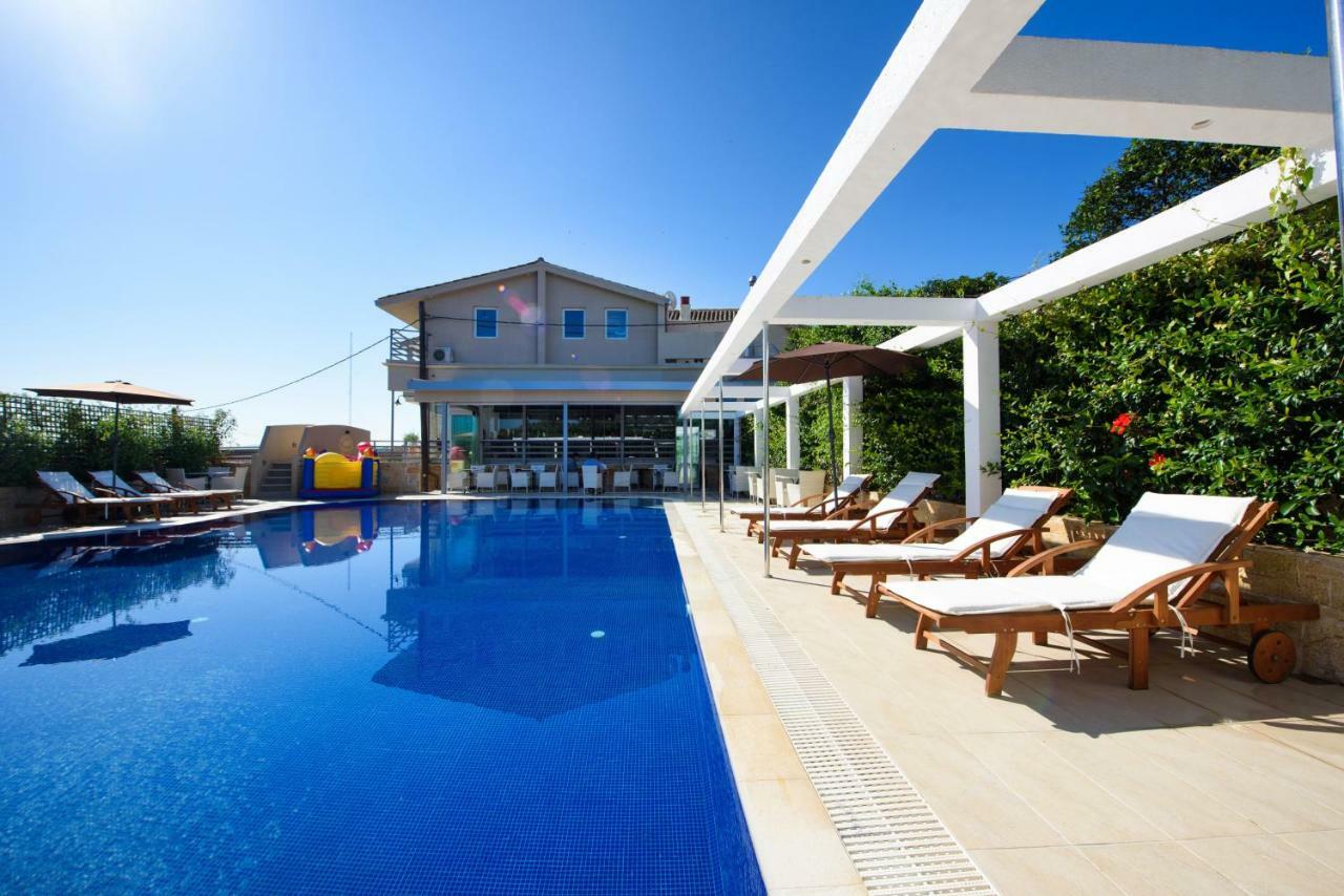 Angelo Del'Arte Estate Hotel Kanali  Bagian luar foto