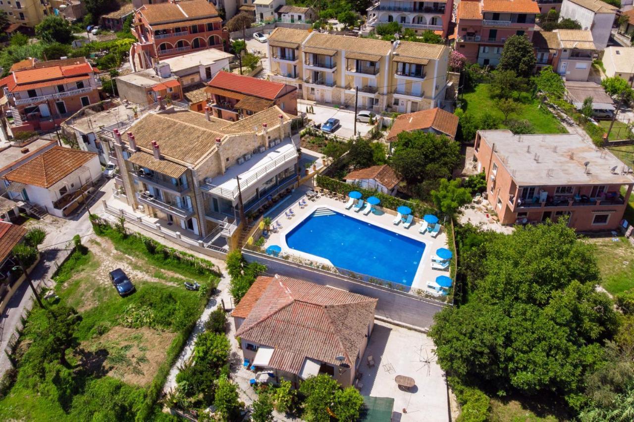 Angelo Del'Arte Estate Hotel Kanali  Bagian luar foto