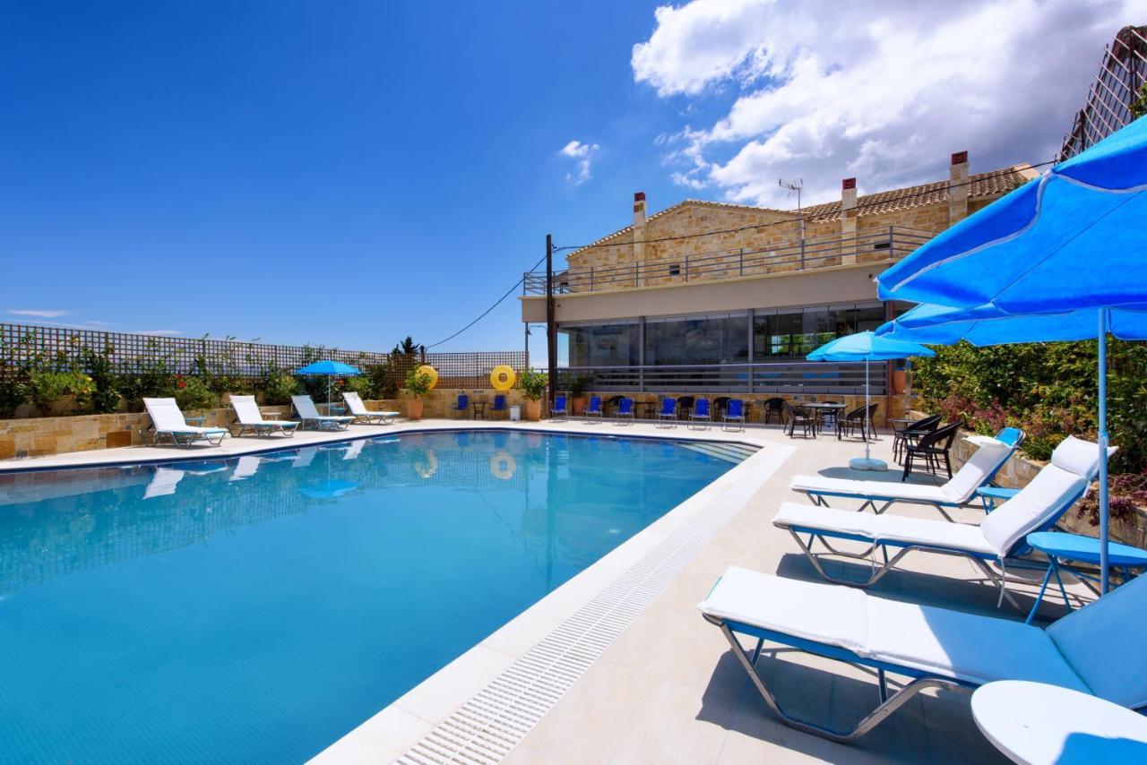 Angelo Del'Arte Estate Hotel Kanali  Bagian luar foto